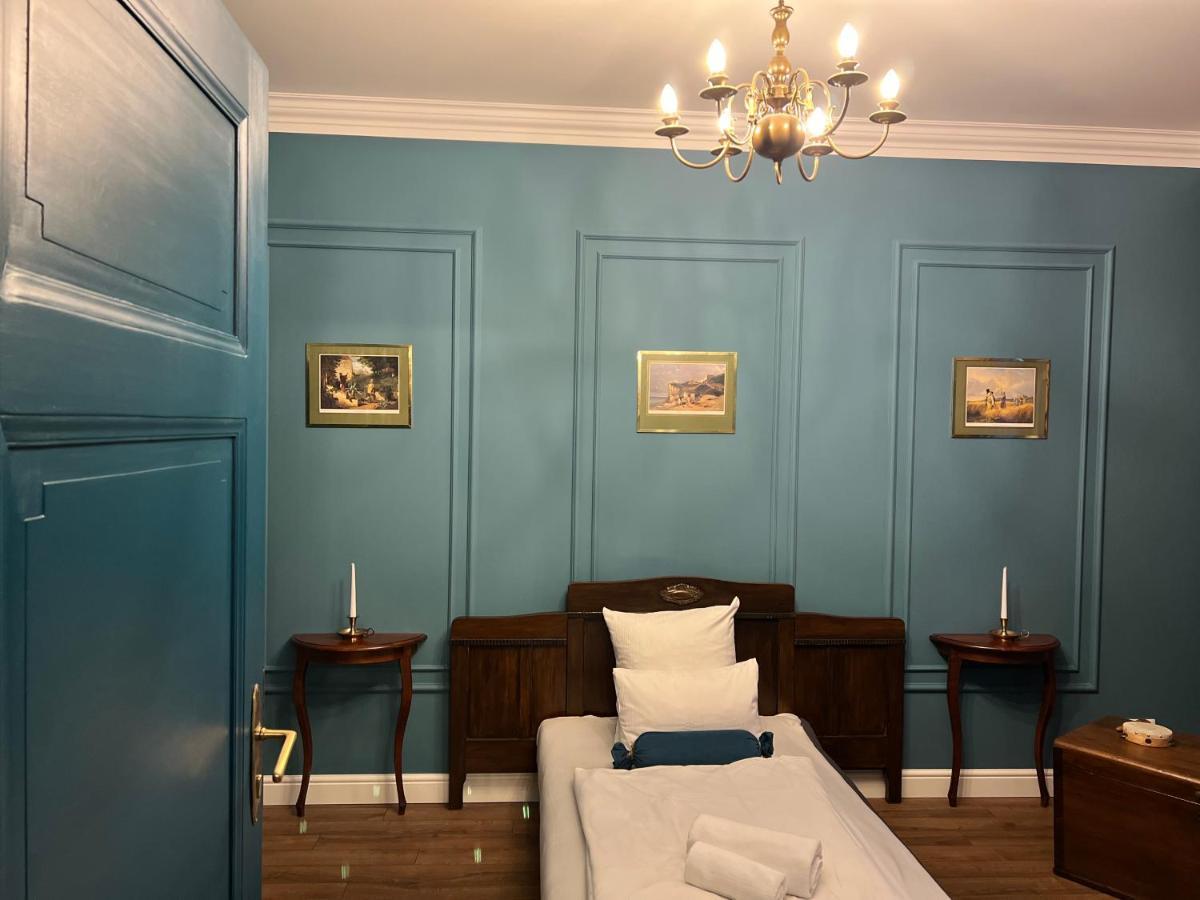 Apartament Baron ***** Єленя-Ґура Екстер'єр фото